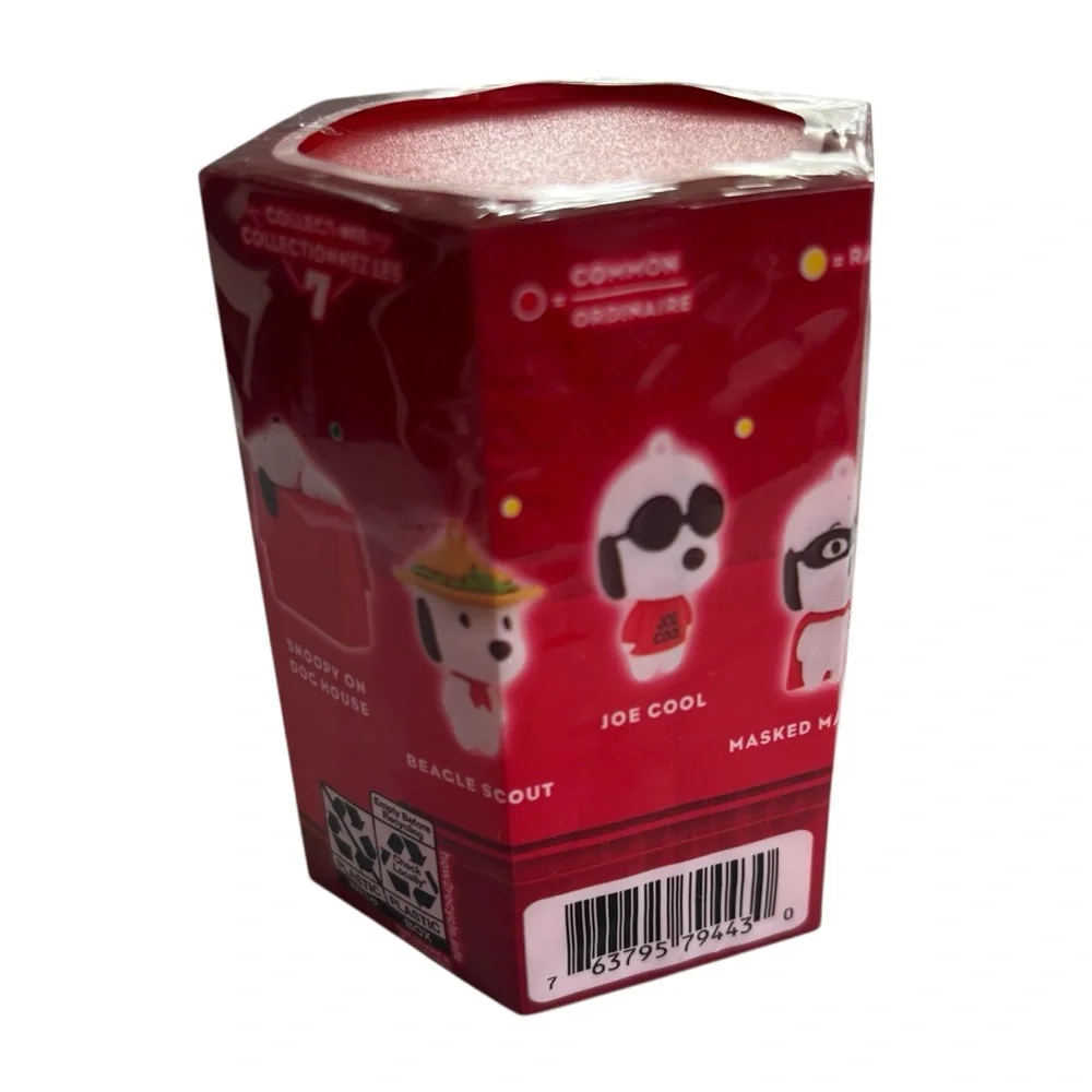 SEALED Hallmark Mystery Ornament Peanuts Blind Box Cartoon Classic
